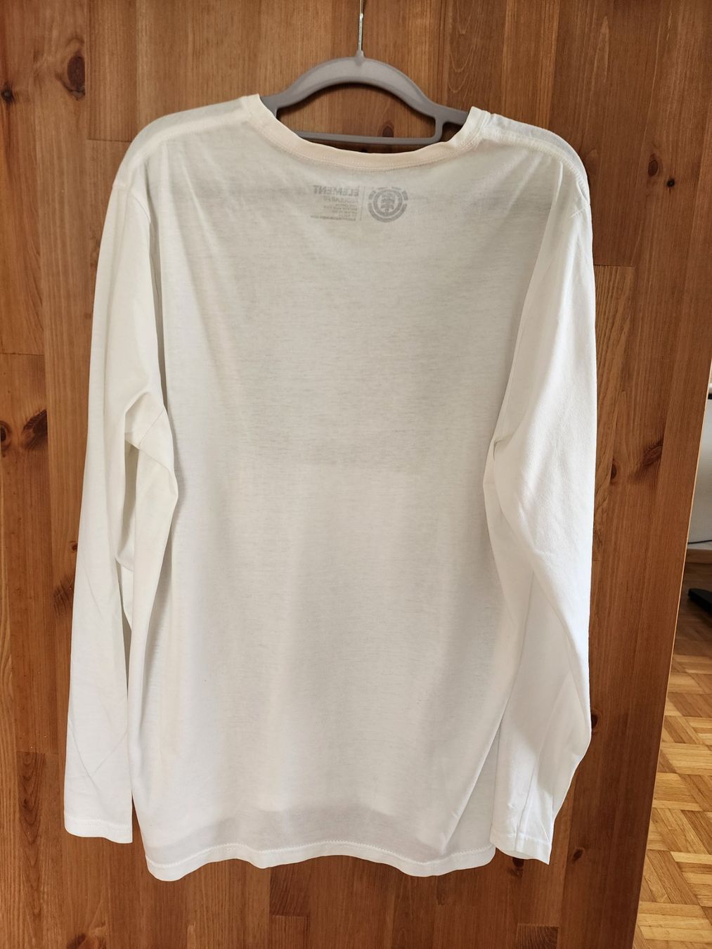 Element T-shirt: Langarmshirt Weiss Element L – Usato da Steinmaur venduto da rica_silva 1