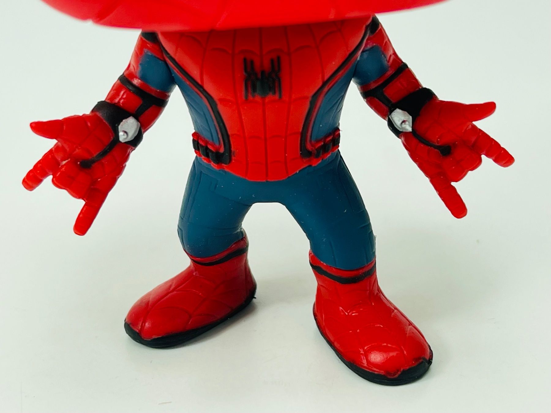 Funko Statuette: FUNKO Pop Spider-Man Homecoming #220 mit Originalbox – Usato da Zürich venduto da Arche_Brockenhaus 5