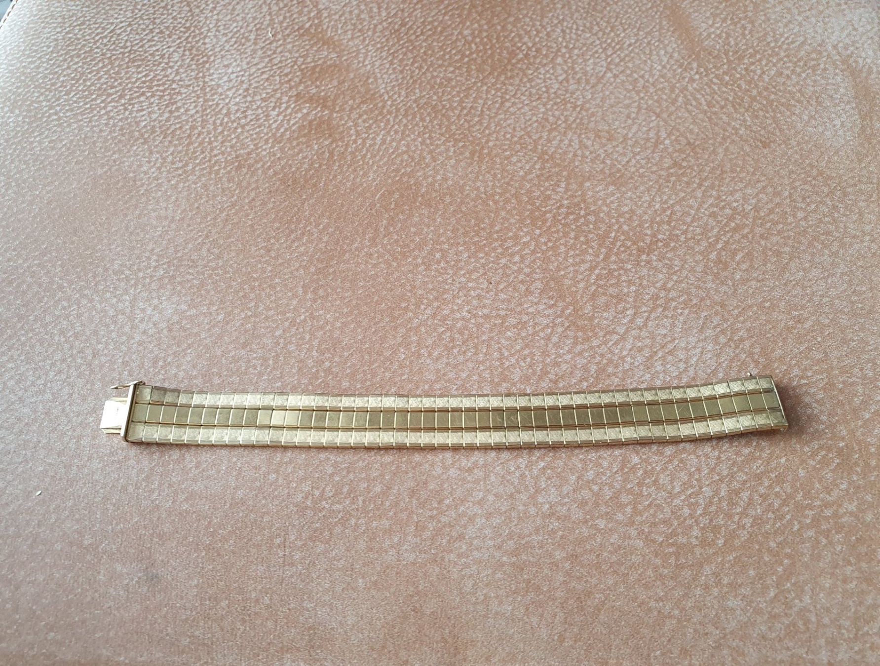Bracciali & Braccialetti: Armband vergoldet – Usato da Egg b. Zürich venduto da Regusa1 2