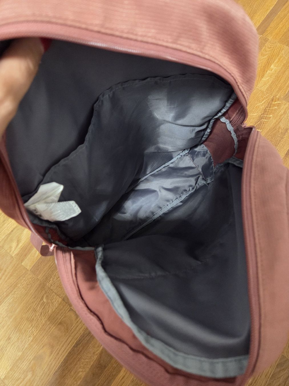 Reebok Zaini: Reebok Active Rucksack – Usato da Basel venduto da mar_wr92 2