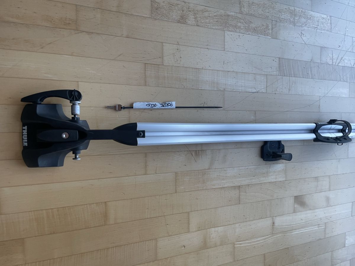 Thule Portapacchi: Porte vélo Thule – Usato da Chézard-St-Martin venduto da GJelo 3