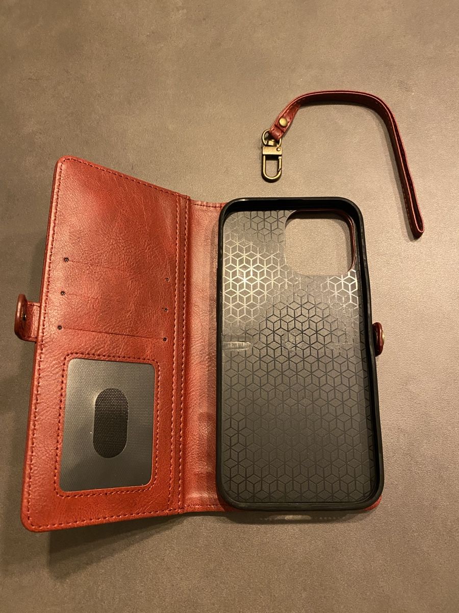 Apple Cover & Protezioni schermo: Iphone 13 pro max Hülle rot – Nuovo (secondo la descrizione) da Volketswil venduto da thegreatest95 5