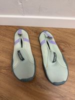 Subea Badeschuhe mintfarben Grösse 38-39 gebraucht