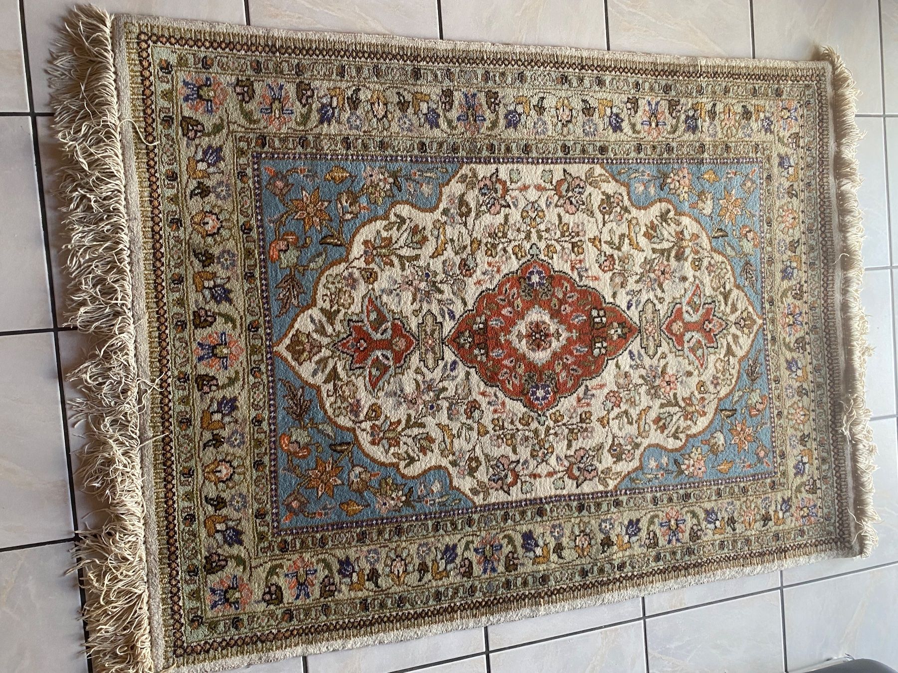 Tapis: Orientteppich – D'occasion à Hinwil par cat_n9sx