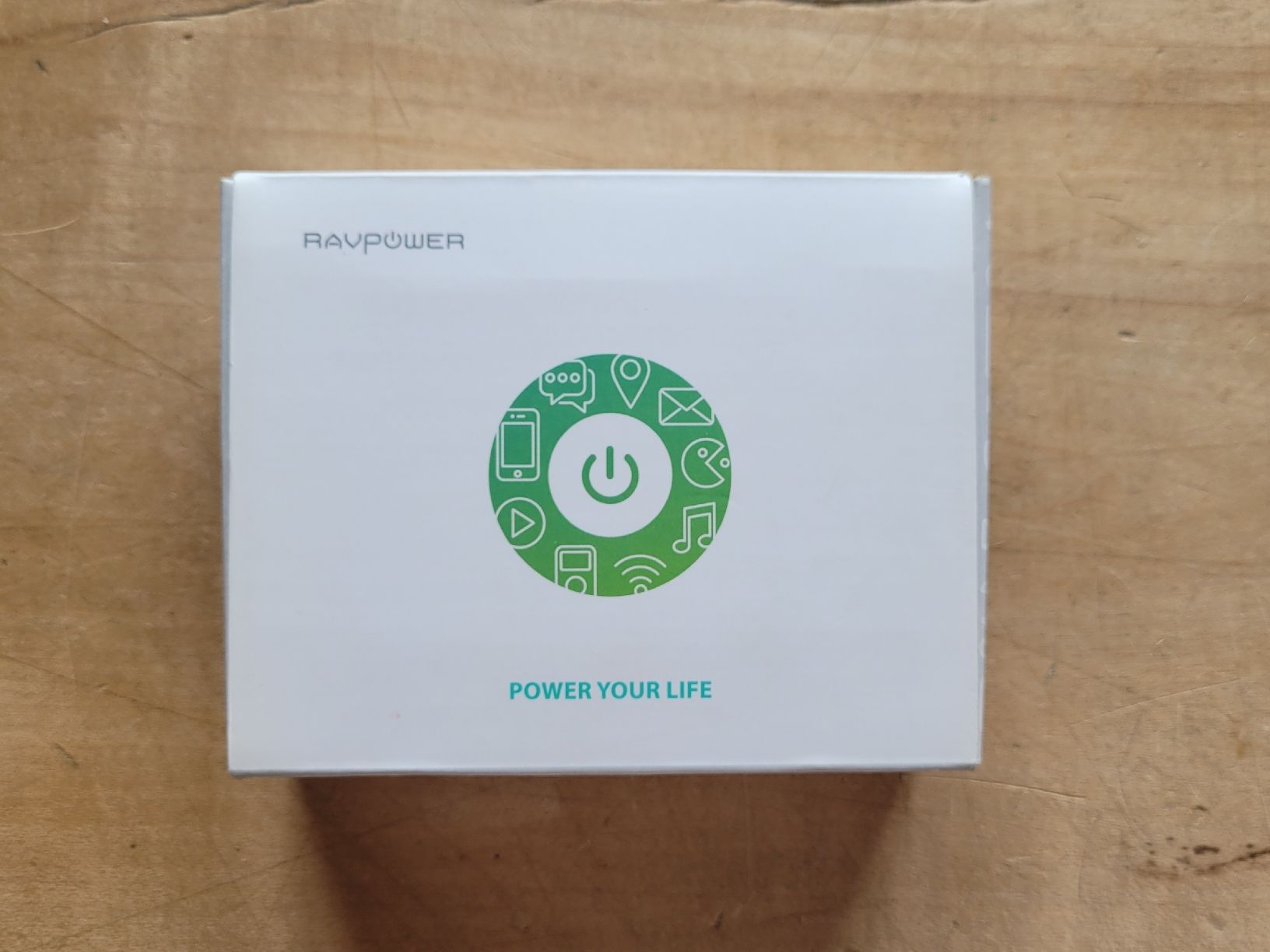 Caricabatterie: Schnellladegerät RAVPower 30W USB Qualcomm Quick Charge 3.0. – Nuovo e nell'imballaggio originale da Zürich venduto da Engiadinabassa 4