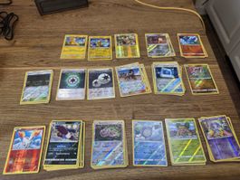 63 Pokémon Reverse Holo Karten – DE & EN – keine doppelten