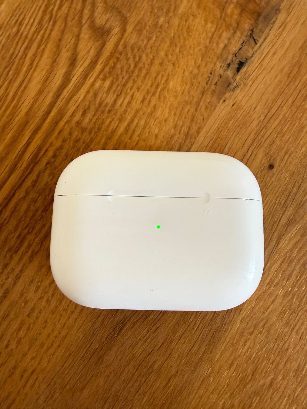 Apple Cuffie: APPLE AirPods Pro 1 Charging Case – Usato da Lausanne venduto da Nine1982 4