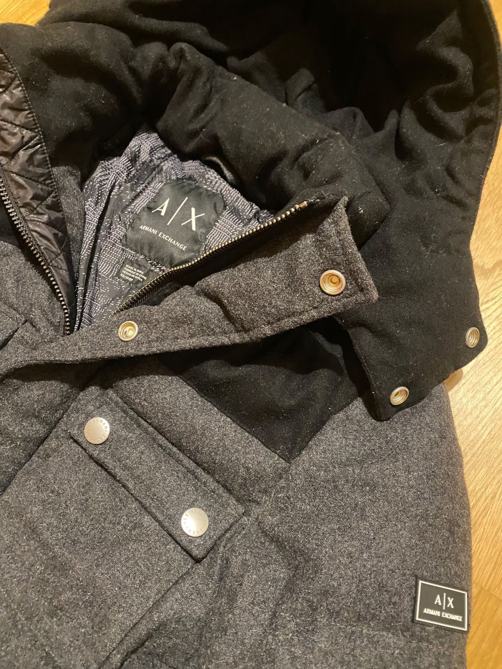 Armani Giacche: ORIGINAL ARMANI WINTERJACKE SMALL LP: 400.- – Nuovo (secondo la descrizione) da Birr venduto da kma1234 4