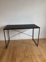 Schreibtisch schwarz Metallgestell 120x60cm guter Zustand