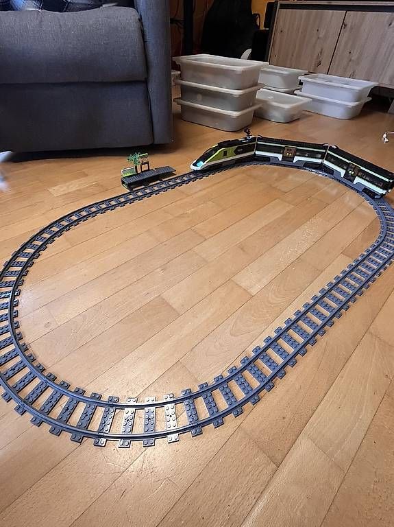 Kit di costruzioni: Lego City 60337 Express Passenger Train – Usato da Grenchen venduto da mammamia25 2