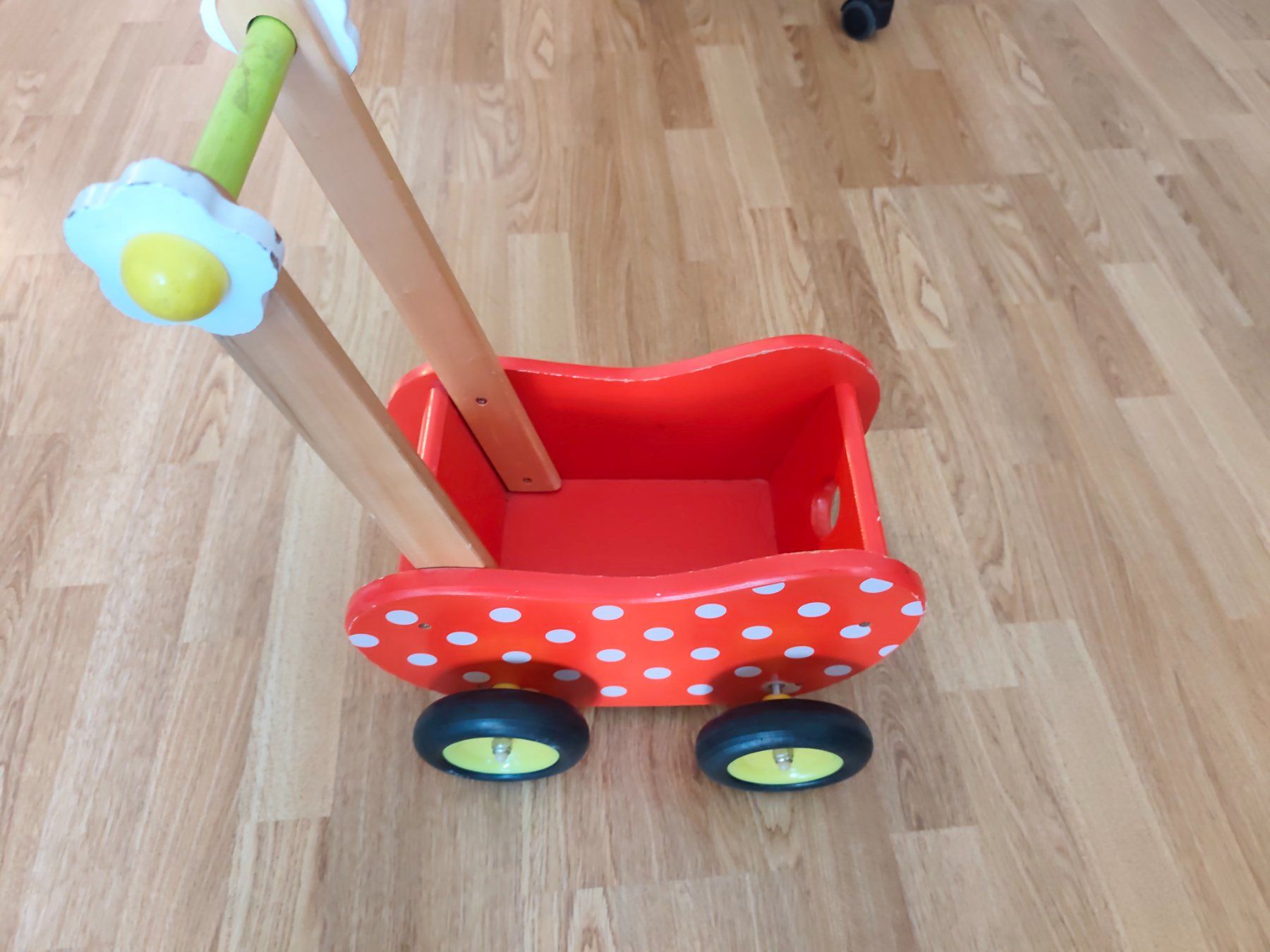 Carrozzine: Holz Kinderwagen rot mit Punkten – Usato da Bern venduto da mejito 2
