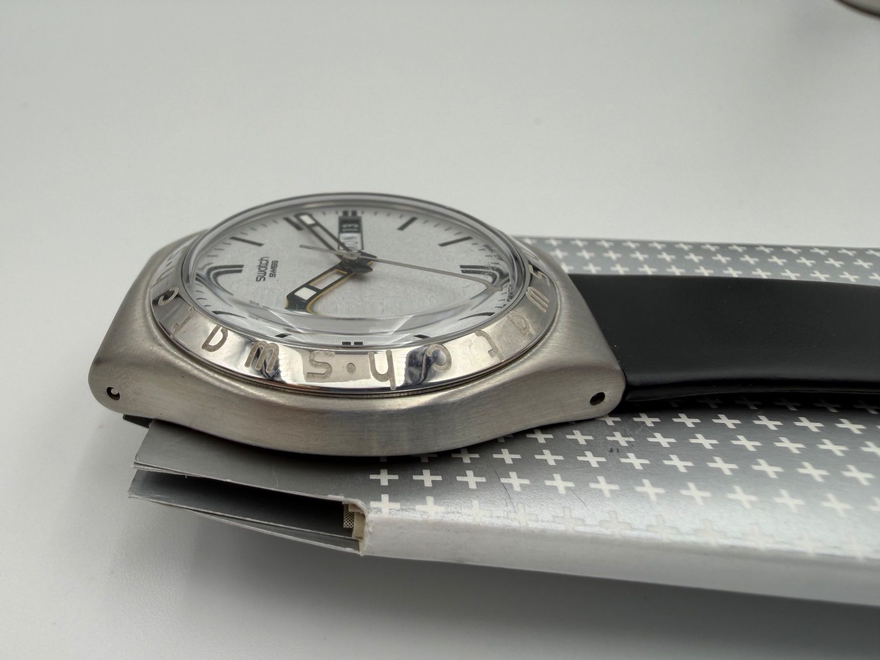Uhren: Swatch Blackguard Irony ungetragen – Neu (gemäss Beschreibung) aus Unterentfelden von JG2026 4