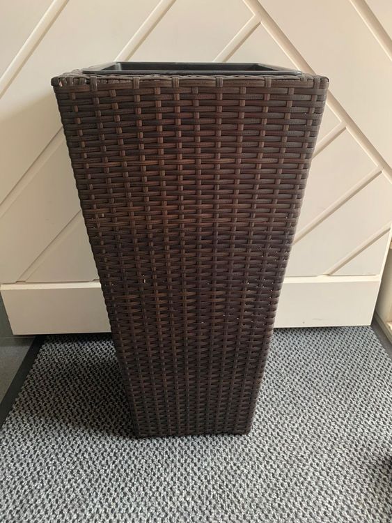 Blumentopf aus Rattan Kaufen auf Ricardo