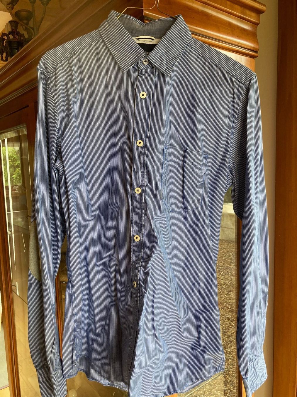 Camicie, T-shirt & Polo: Hemd Jugendlicher Springfield – Usato da Châbles FR venduto da Tunturi7