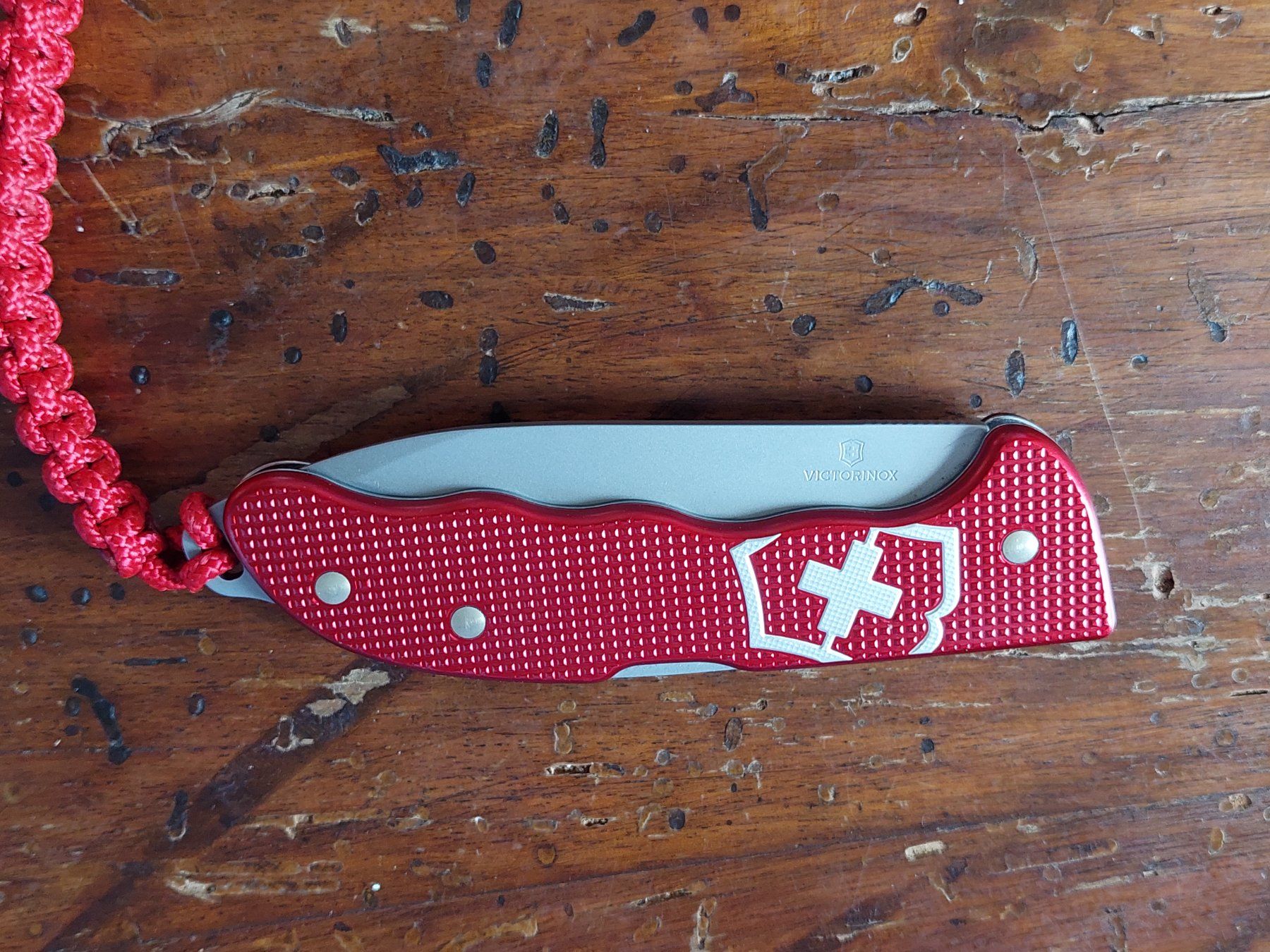 Victorinox Accessoires: Viktorinox Hunter Pro – D'occasion à Valbella par Smakes 1