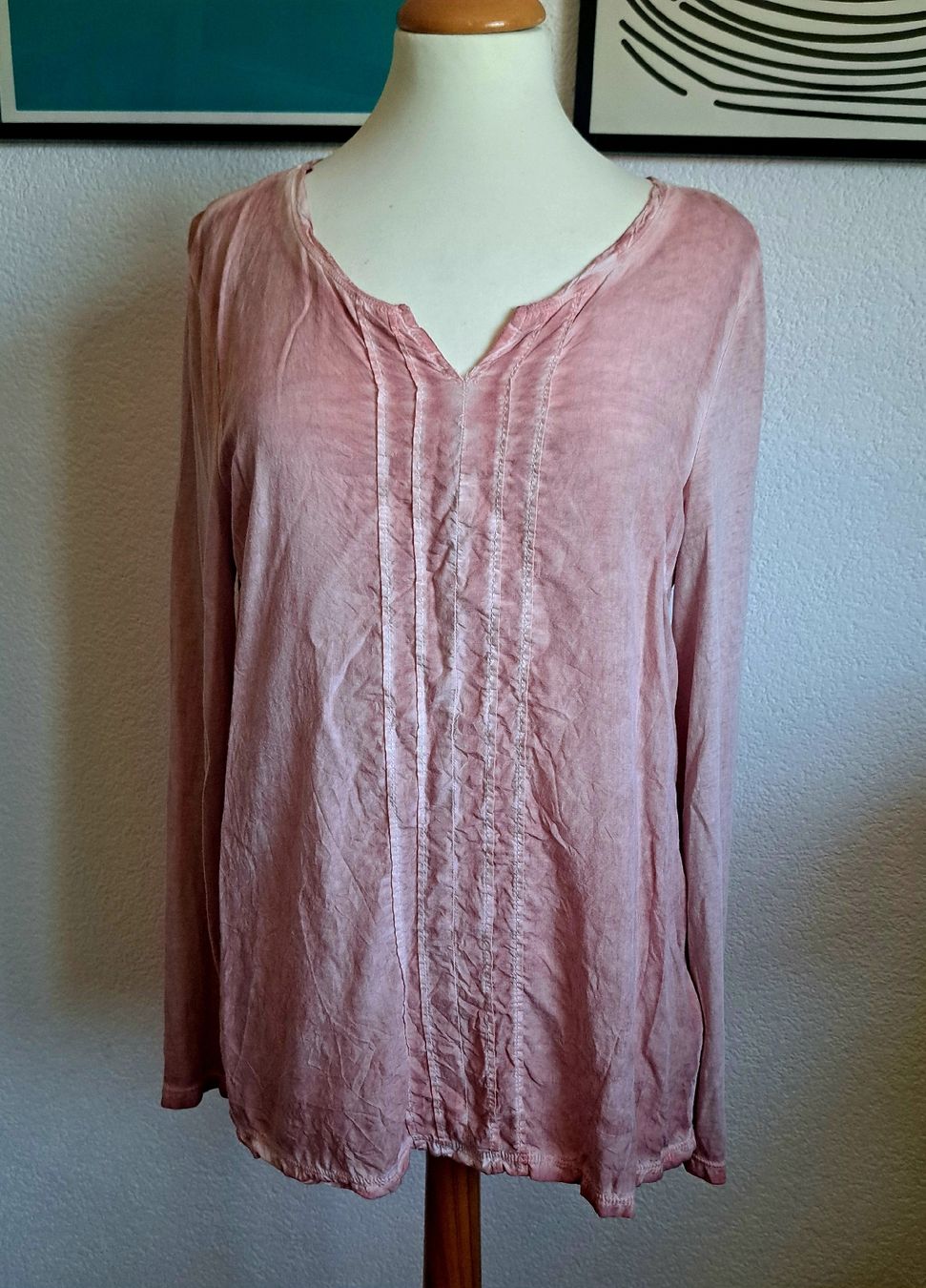T-shirts: Damen Langarmshirt Grösse M – D'occasion à Kriegstetten par Jakasi