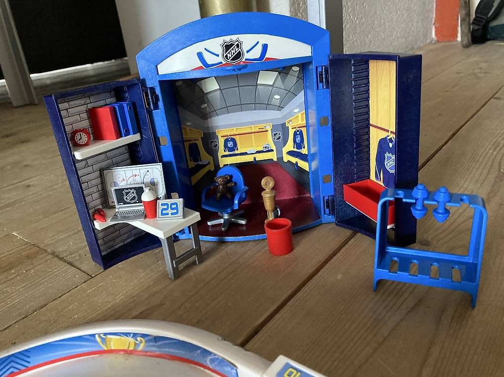Playmobil Giocattoli: playmobil eishockey spiel – Usato da oberdiessbach venduto da phslif 1