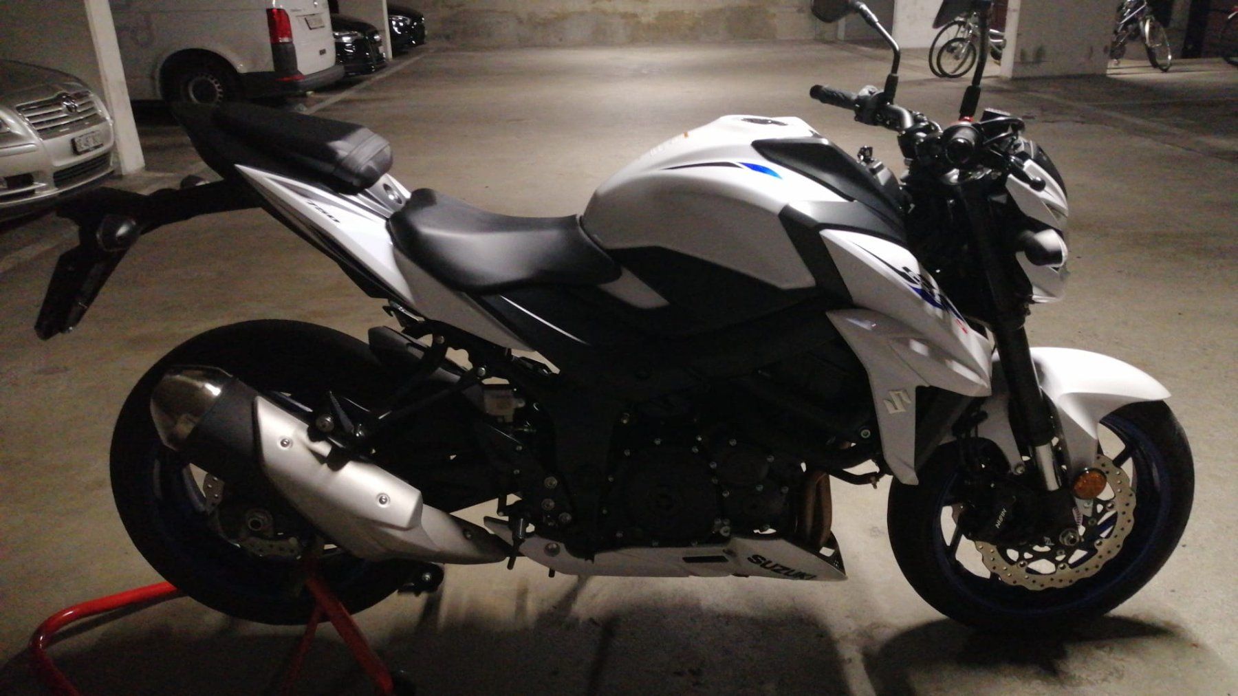 Suzuki Strada: Suzuki GSX-S 750 ABS 2020 – Usato da Genève venduto da tremmetri 3
