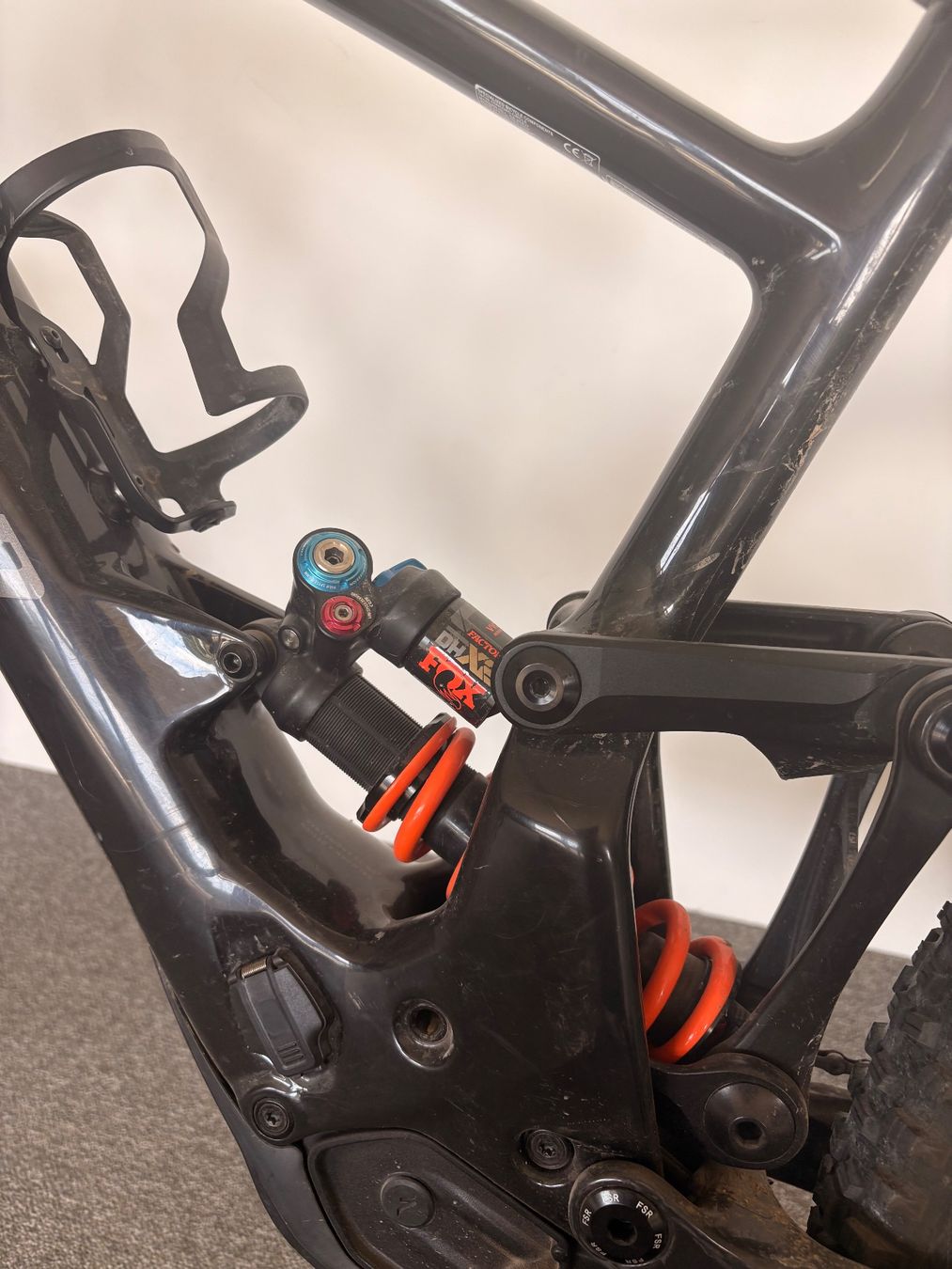 Specialized Biciclette: Specialized kenevo sl s4 – Usato da Horgen venduto da AQD 1