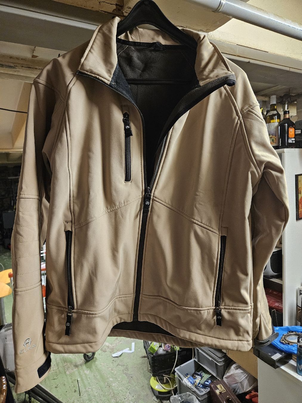 Completi: Elka Softshell Jacke L & Burton Hose M – Usato da Rorschach venduto da TimelessTrading