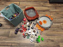 Beyblade Spielzeug Sammlung guter Zustand