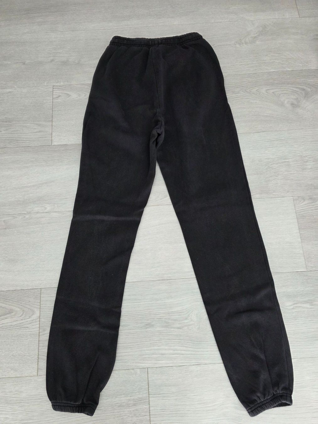 H&M Hosen: Jogginghose NYC Basic schwarz Gr. S – Gebraucht aus Langnau am Albis von kktdora 1