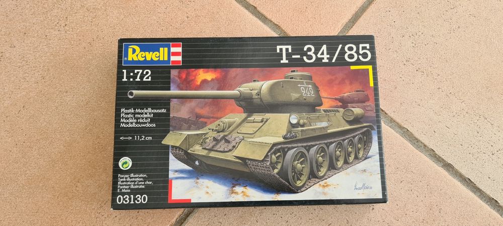 Modellino Carro Armato Challenger Revell 03308 - Scala 1:76, Level 4, Kit Dettagliato Da Montare E Dipingere, 15,2 Cm