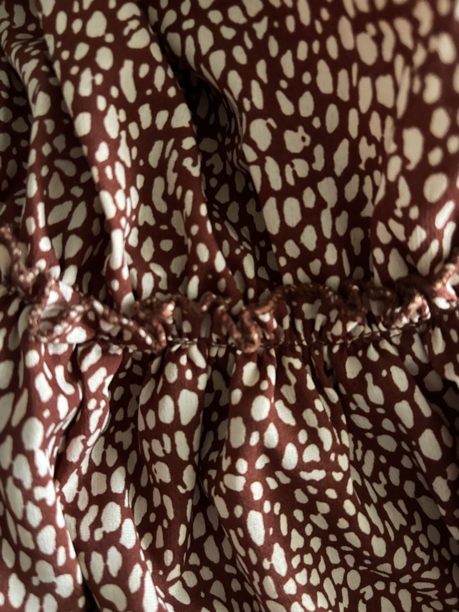 Robes: Neues, süsses Kleid mit Muster, Grösse S – Neuf (Voir description) à Salenstein par Silly...0 8