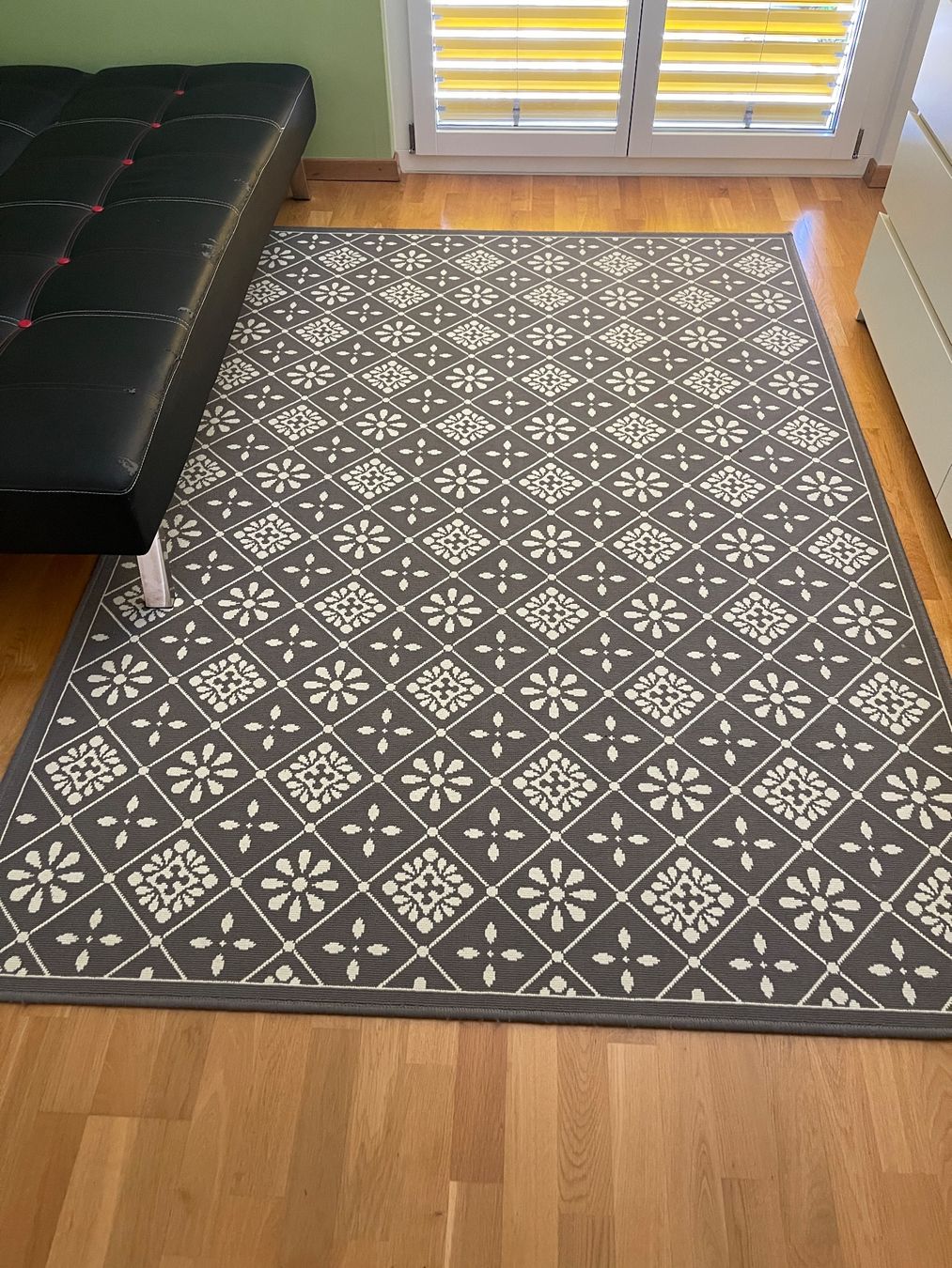 Ikea Tappeti: Teppich in 8185 Winkel abholbar – Usato da Langnau am Albis venduto da phi_fl8q