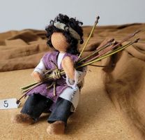 Schwarzenberger Krippenfiguren Kind mit Steckli 13cm N5