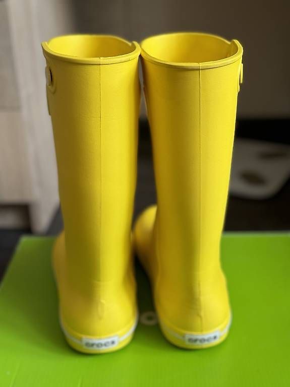 Scarpe per ragazzi: Crocs Gummistiefel – Usato da Bürglen UR venduto da VKorchynskyi 3