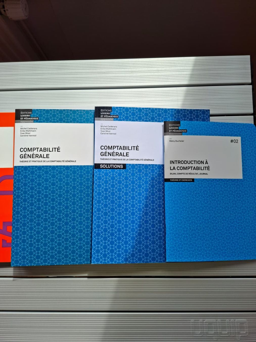 Libri: Livres comptabilité – Nuovo (secondo la descrizione) da Develier venduto da LS90 1