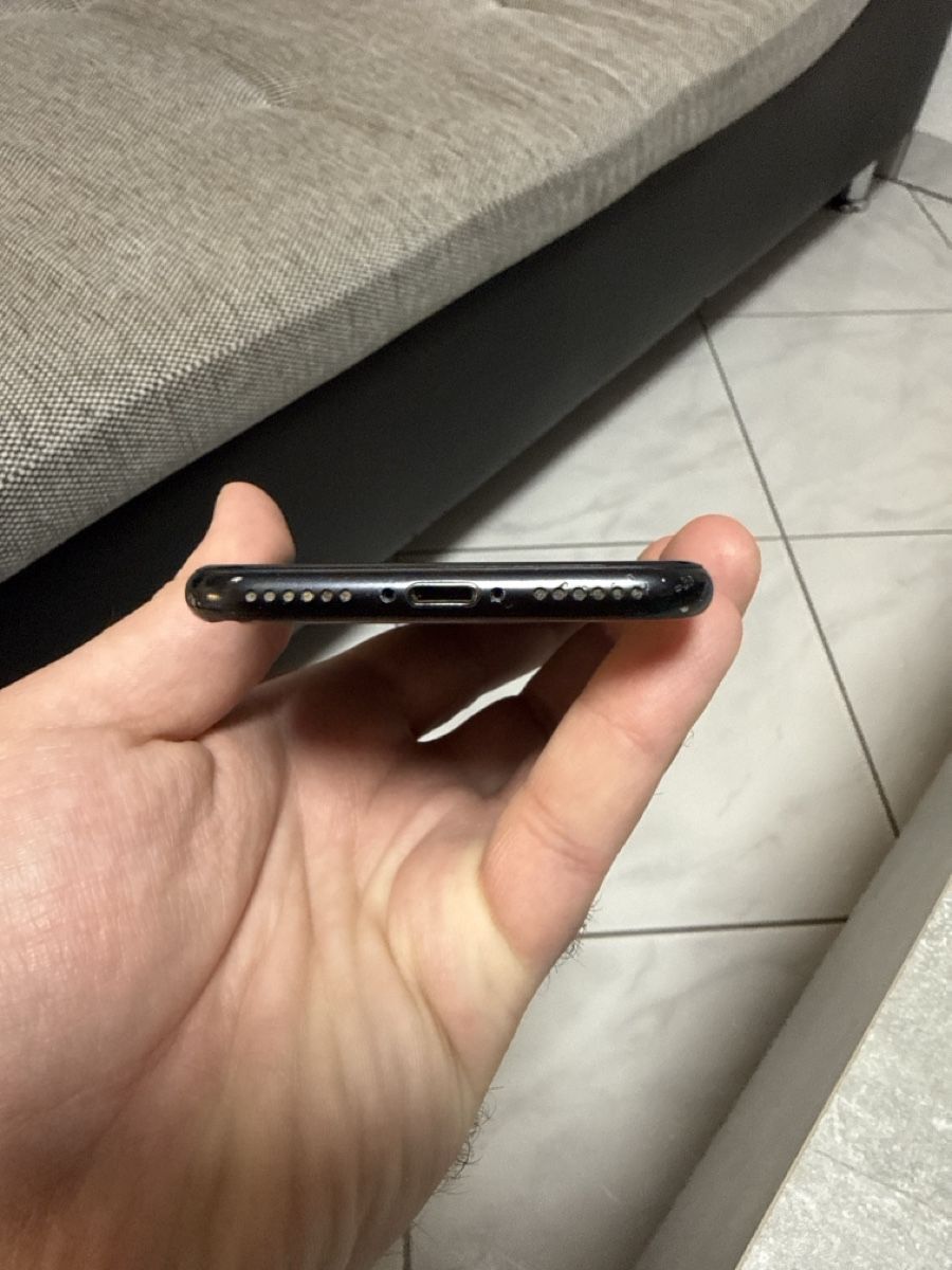 Apple Telefoni cellulari / Smartphones: iPhone SE – Difettoso da Payerne venduto da Kikas 5