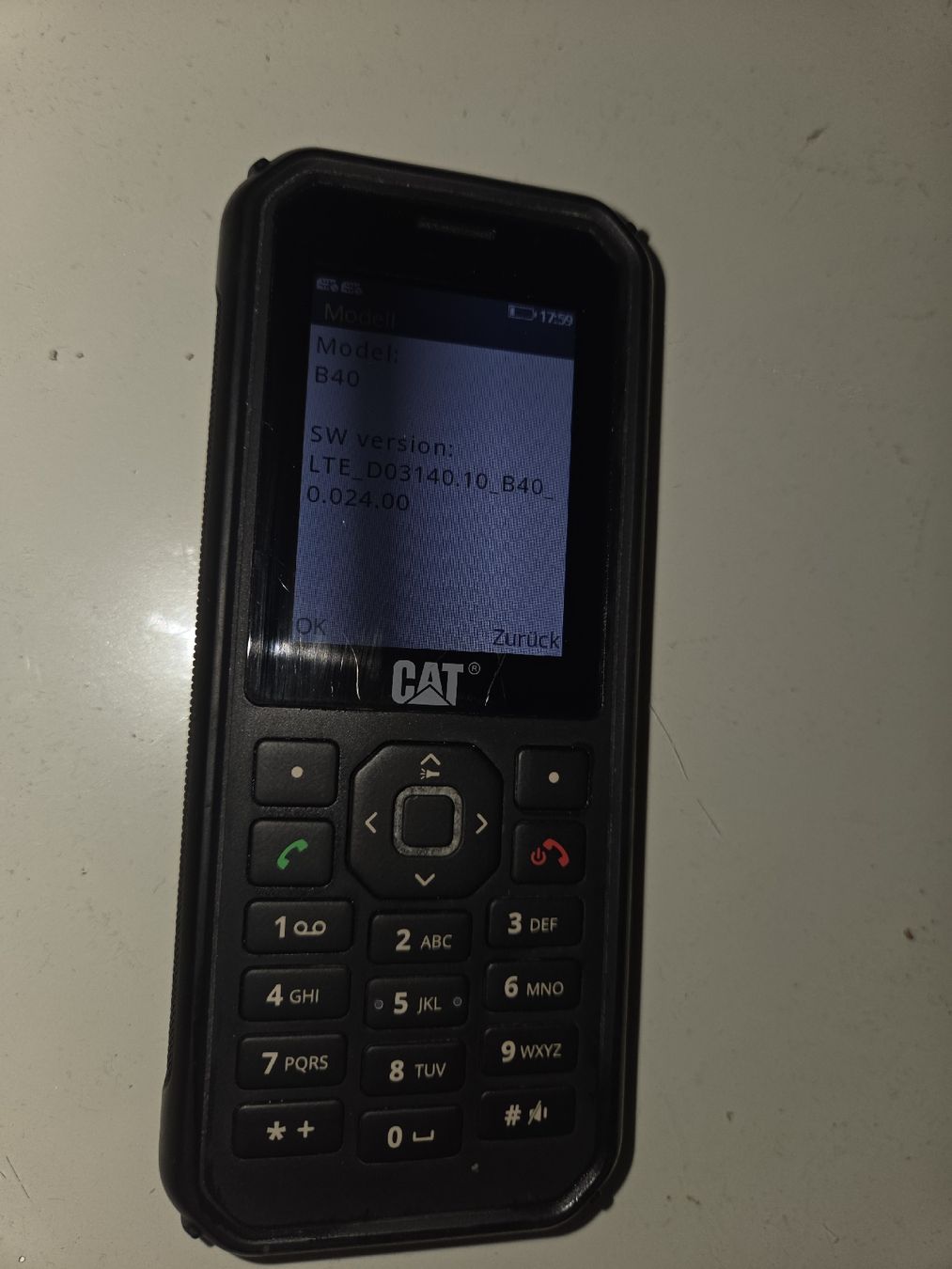 Caterpillar Telefoni cellulari / Smartphones: CAT B40 Robustes Handy Schweizer Modell - – Usato da Flawil venduto da Hamdia12 2