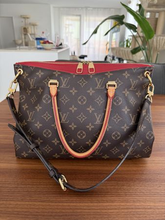Louis Vuitton - Pallas Monogram Cerise