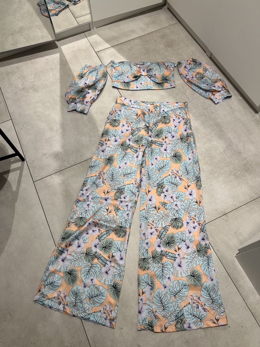 Completi & Tailleur: Schöner, seidiger Zweiteiler gr. L – Nuovo (secondo la descrizione) da Aarburg venduto da Jessica.
