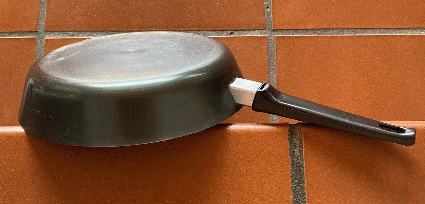 Padelle: Bratpfanne aus Eisen – Usato da Orselina venduto da Vrenegonde 2