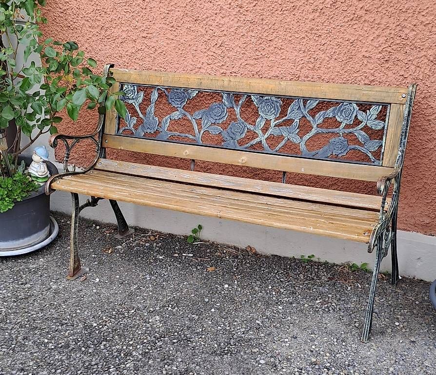 Bänke: Gartenbänkli – Gebraucht aus Sulgen von Bmabi