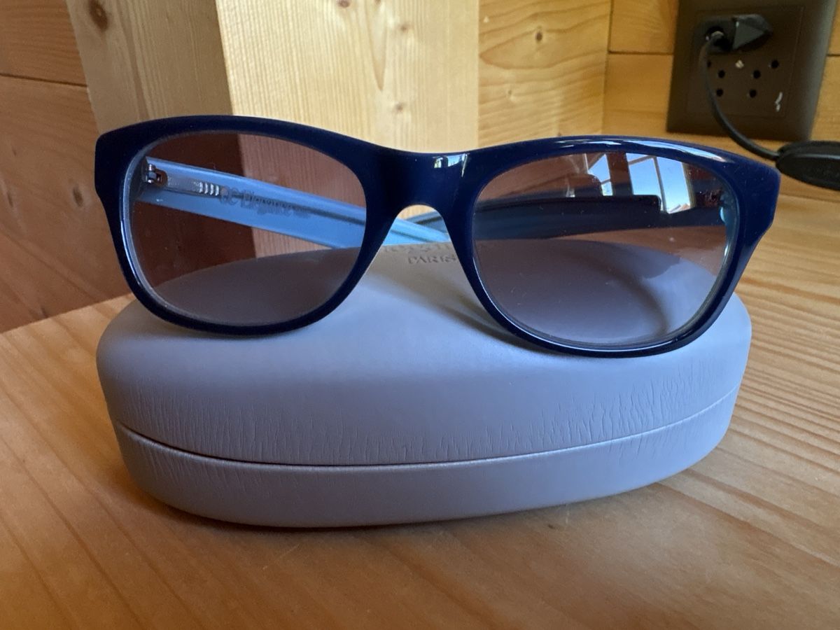 Occhiali & Lenti: Lunettes soleil  – Nuovo (secondo la descrizione) da Monthey venduto da chocolatnoir01