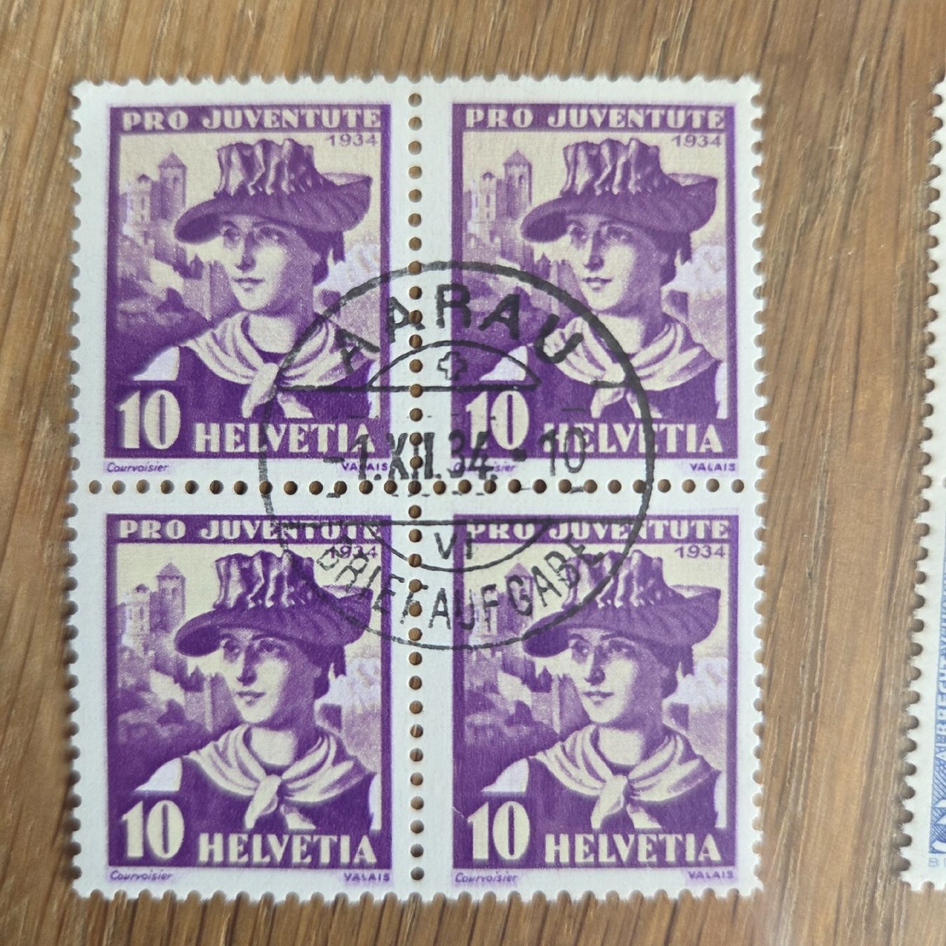 Tous les timbres: Briefmarken Pro Juv. Blöcke von 1943 – D'occasion à Stans par Ducati16 5
