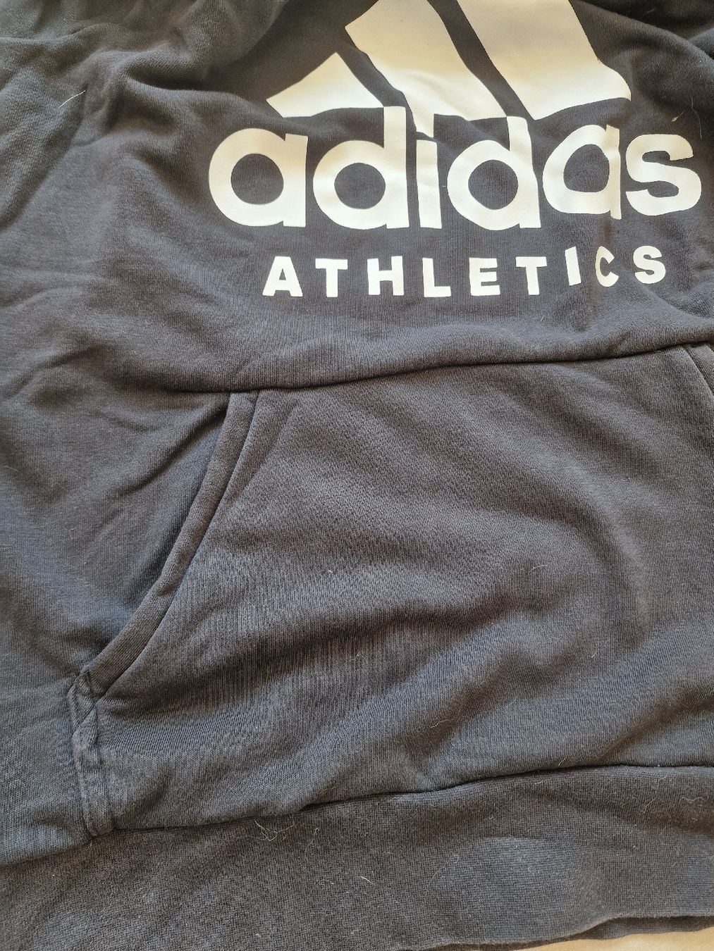 Adidas Maglioni & Felpe: Adidas Kapuzenpullover schwarz Top Zustand – Usato da Worblaufen venduto da DD11 3
