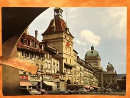 Bern, Bärenplatz, Käfigturm und Bundeshaus!