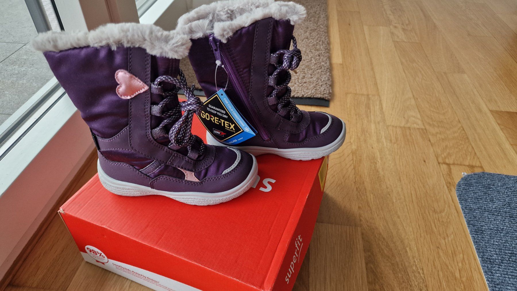 Superfit Scarpe per ragazze: Neue Superfit Crystal Stiefel (Größe 25) – Usato da Zug venduto da DanielHirsbrunner 1
