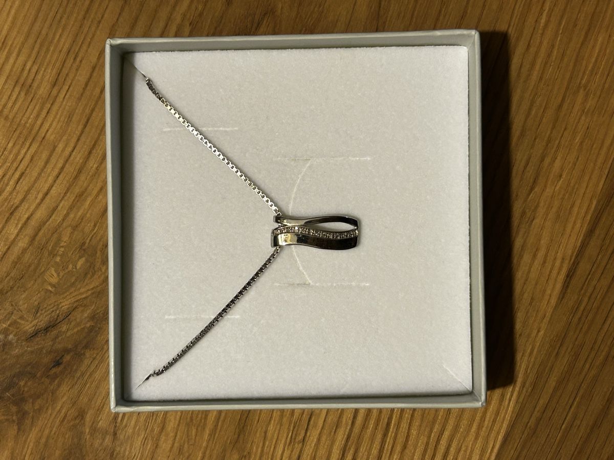 Colliers: Collier argenté de chez Christ – Neuf avec emballage d'origine à Pieterlen par Debs92 1