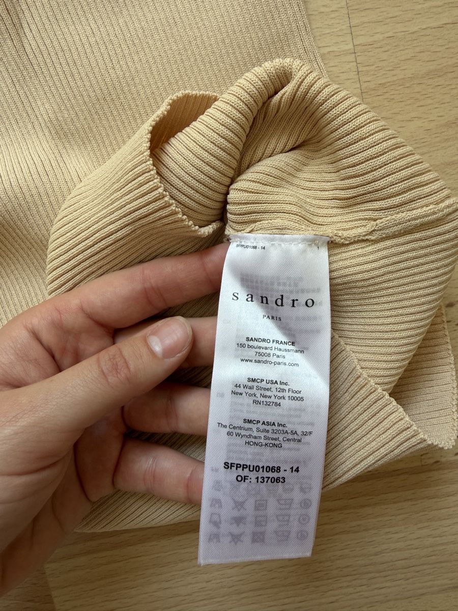 Tops: Sandro Top – Neu (gemäss Beschreibung) aus Schaffhausen von LisaU 2