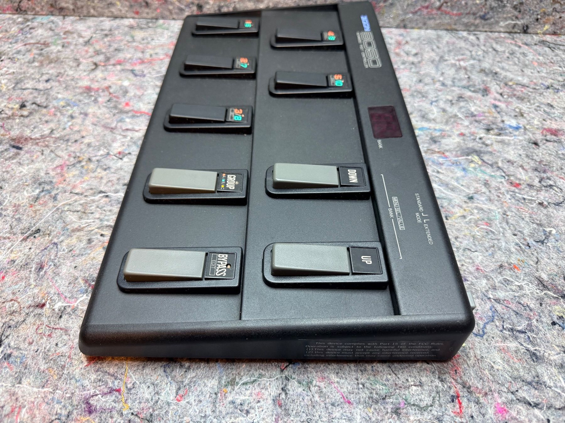 Zoom Strumenti musicali: Zoom 8050 Advanced Foot Controller – MIDI Fusscontroller – Usato da Rorschach venduto da Lefty87 1