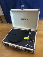 Plattenspieler Ion Vinyl Motion Deluxe Koffergehäuse