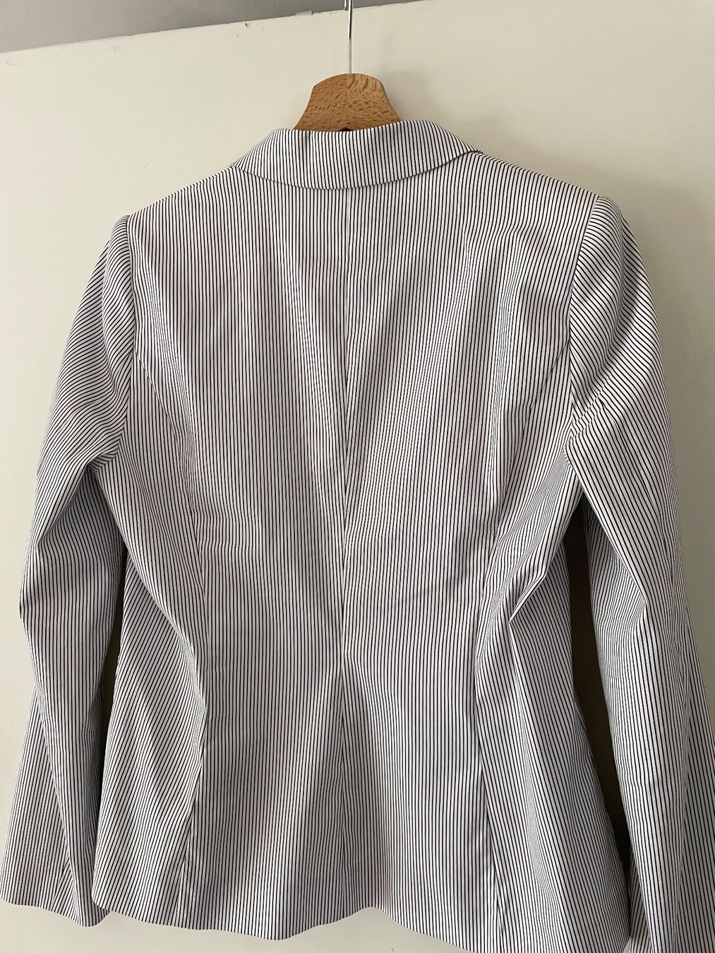 Windsor Jacken: Windsor - Blazer Damen (Gr. 40) – Gebraucht aus Zürich von Raetselbiene 1