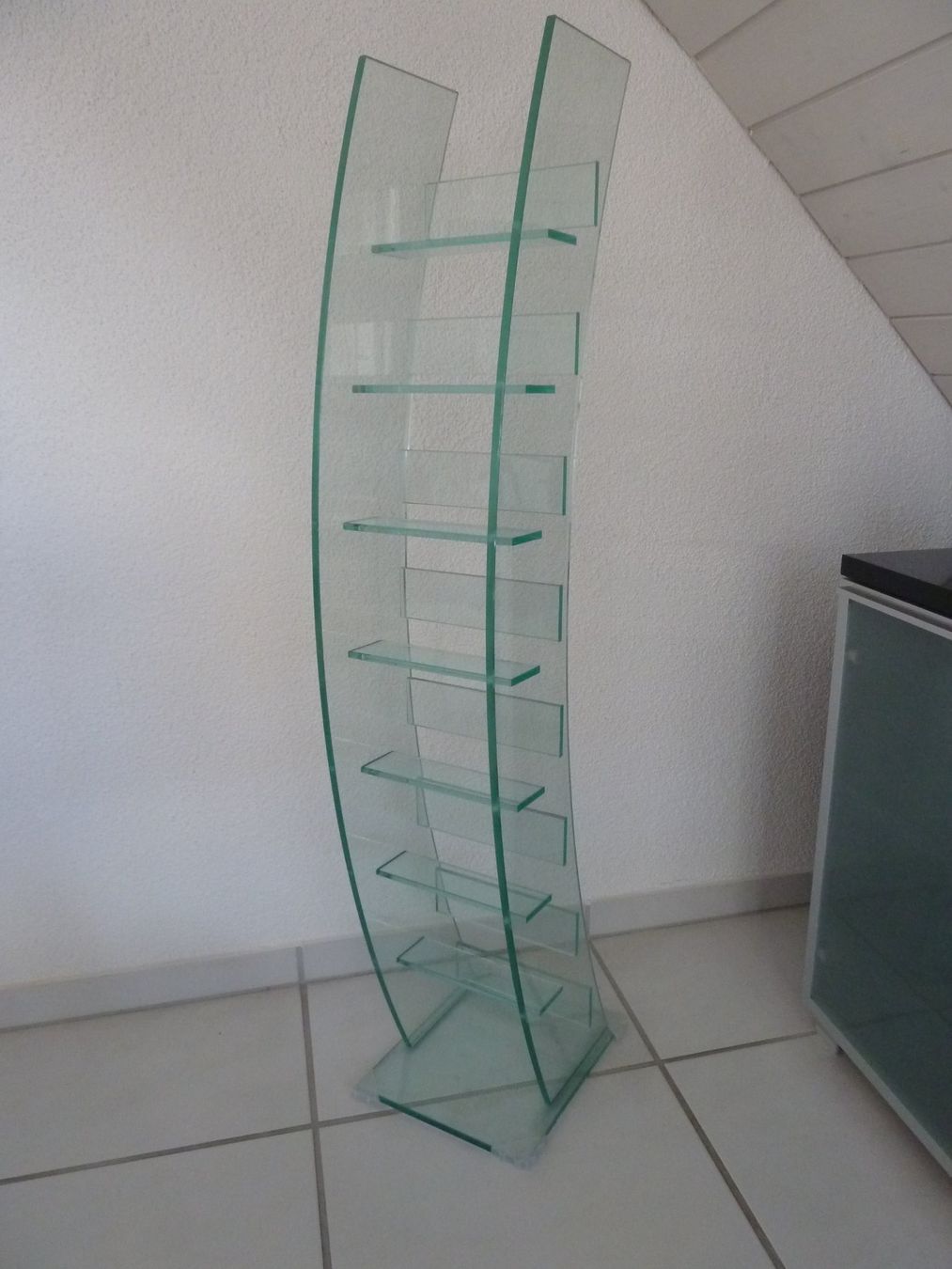 Racks & Cavalletti: Design CD-Regal aus Glas – Usato da Affoltern am Albis venduto da Sennrtv 6