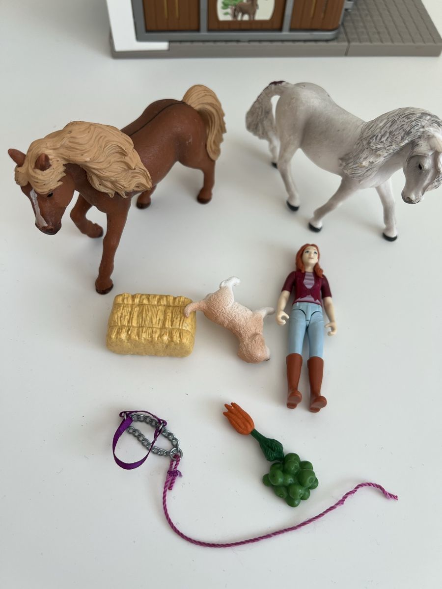 Schleich Giocattoli: Schleich Stall Set – Usato da Obernau venduto da Mya285 2